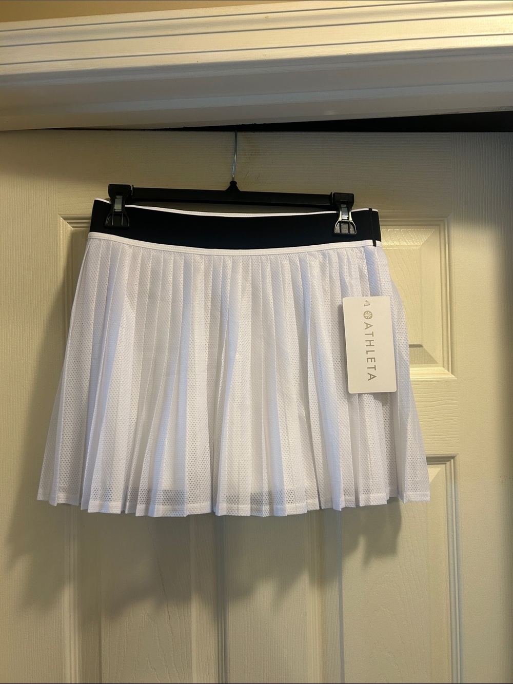 Athleta power serve skort, nwt S
